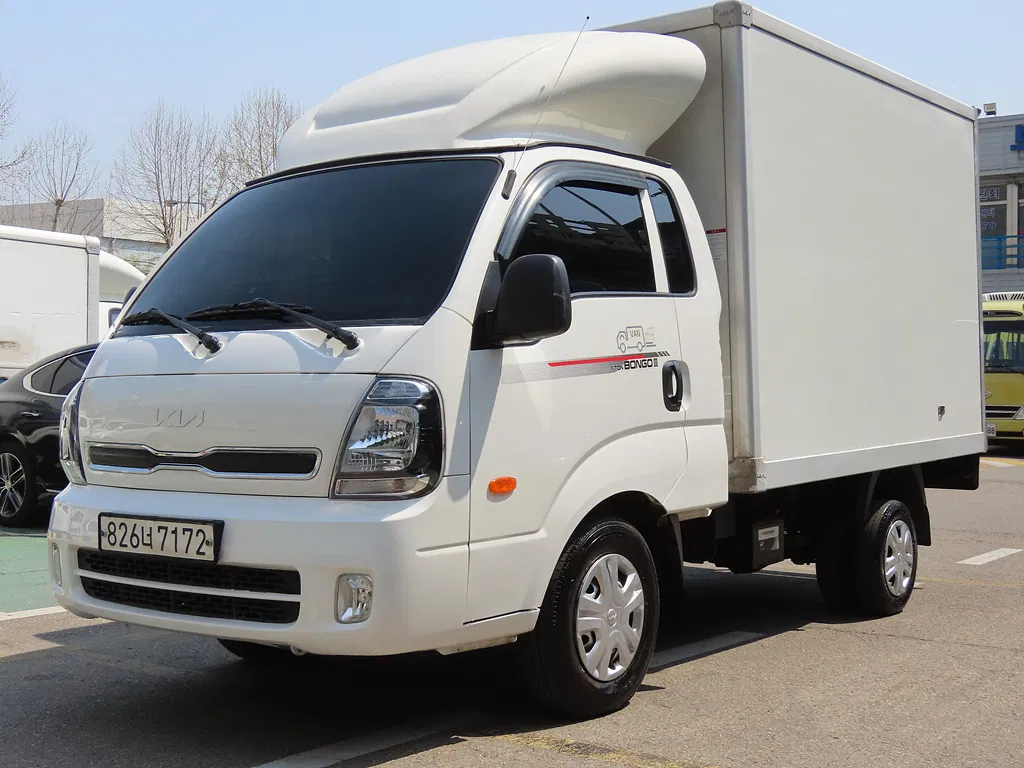 Bongo 3 Truck